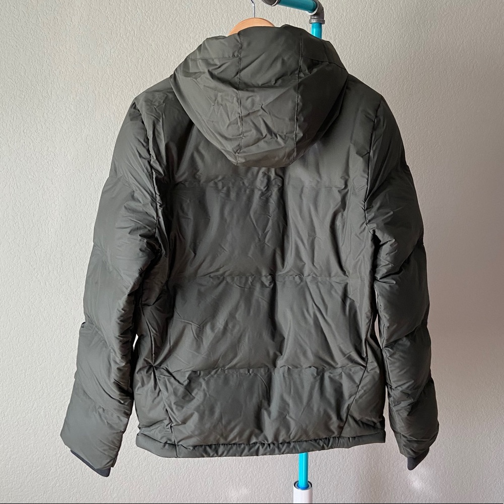Champion Men’s Lightweight Puffer Hoodie JACKET NWT - Picture 4 of 8